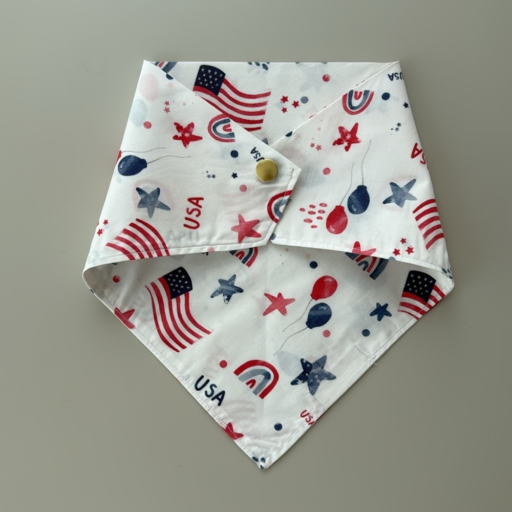 Patriotic Dog Bandana - Picture 4 of 7